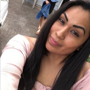 Meet your Posher, Bertha